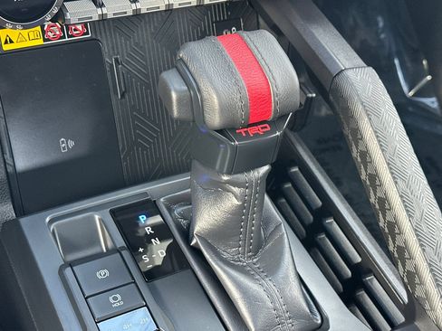 Certified 2025 Toyota Tacoma TRD Pro AWD/4WD image 21