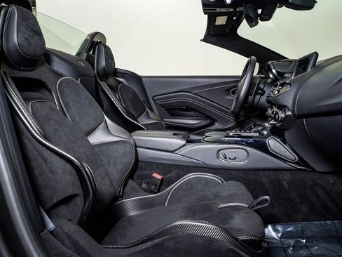 Used 2023 Aston Martin V12 Vantage V12 image 23