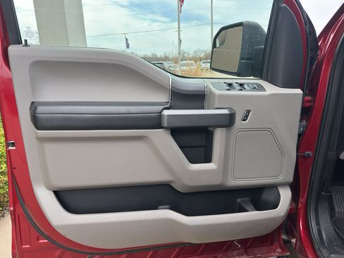 Used 2018 Ford F150 XLT w/ Equipment Group 302A Luxury image 13