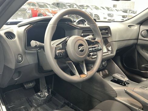 Used 2025 Nissan Z Sport w/ Floor Mat Package image 19
