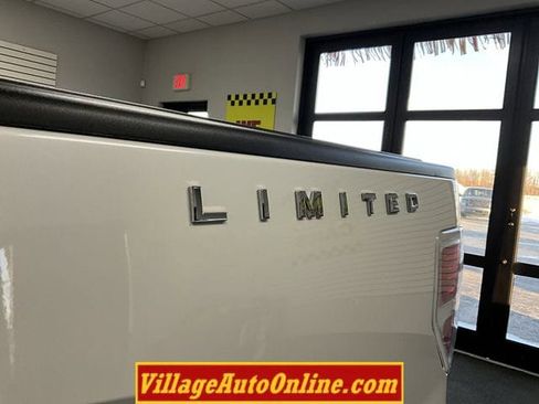 Used 2013 Ford F150 Limited image 28