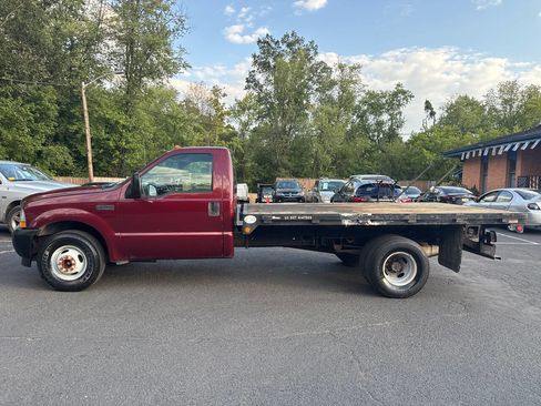 Used 2004 Ford F350 2WD Regular Cab DRW Super Duty image 8