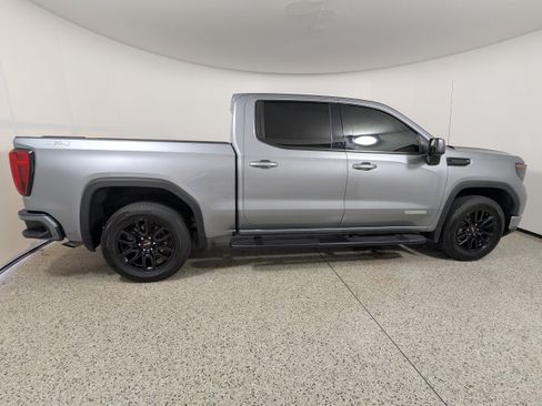 Used 2023 GMC Sierra 1500 Elevation AWD/4WD image 7
