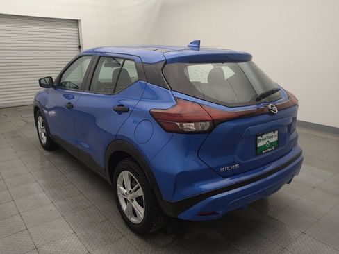Used 2021 Nissan Kicks S image 5