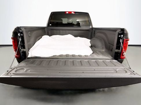 Used 2025 RAM 2500 Big Horn image 24