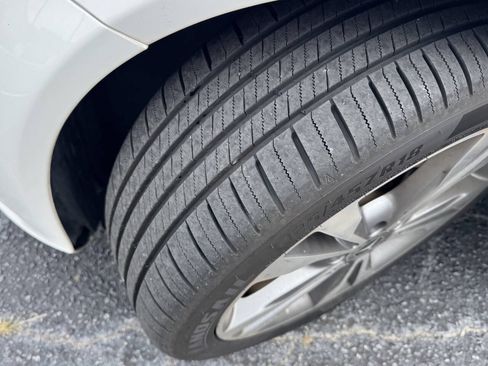 Used 2018 Mercedes-Benz C 300 Sedan image 22