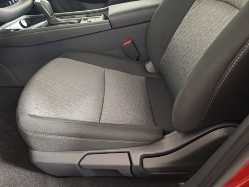 Used 2026 Nissan Sentra SV w/ Floor Mat Package FWD image 29
