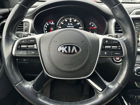Used 2020 Kia Sorento SX image 9