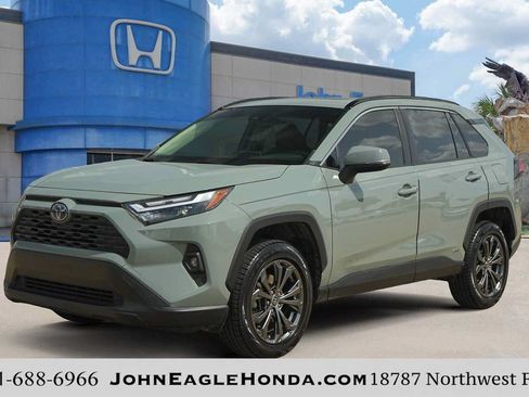 Used 2022 Toyota RAV4 XLE Premium AWD/4WD image 1