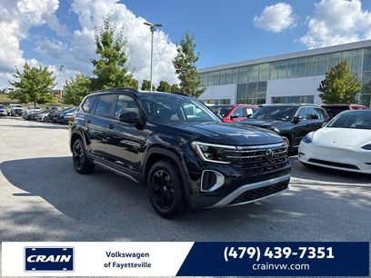 New 2025 Volkswagen Atlas Peak Edition SE