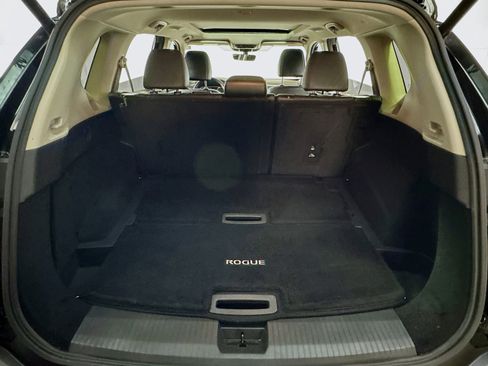 Used 2023 Nissan Rogue SL w/ SL Premium Package image 26