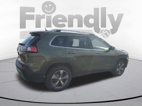 Used 2019 Jeep Cherokee Limited w/ Luxury Group image 5