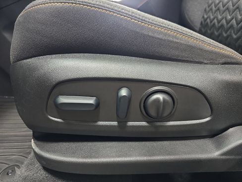 Used 2024 Chevrolet Equinox LT AWD/4WD image 29
