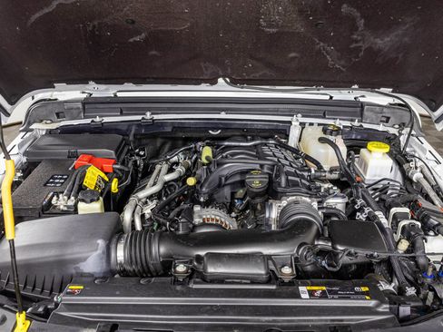 Used 2023 Jeep Gladiator Sport w/ Trailer Tow Package image 45