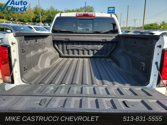 Used 2024 Chevrolet Colorado ZR2 w/ Technology Package AWD/4WD image 29