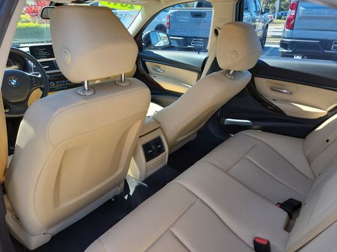 Used 2017 BMW 320i 320i image 10