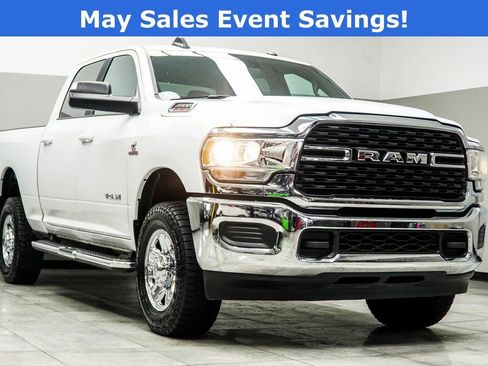 Used 2022 RAM 2500 Big Horn AWD/4WD image 4