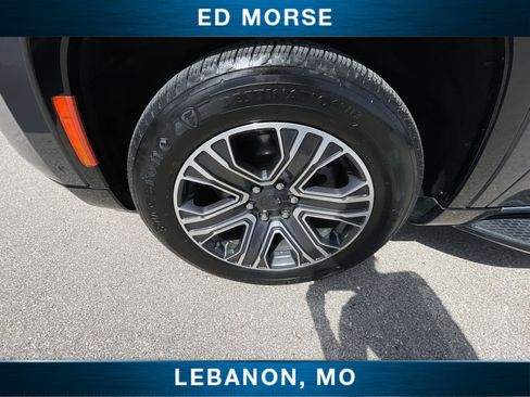 Used 2024 Jeep Wagoneer L Series II w/ Flexible Seating Group AWD/4WD image 31
