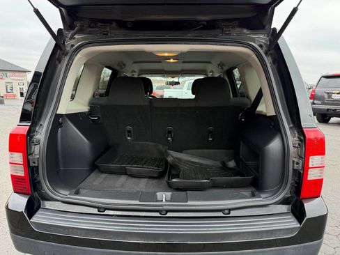 Used 2015 Jeep Patriot Sport w/ Power Value Group image 19