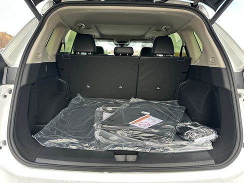 New 2026 Nissan Rogue SV AWD/4WD image 41