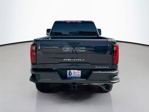 Used 2026 GMC Sierra 2500 Denali Ultimate AWD/4WD image 6