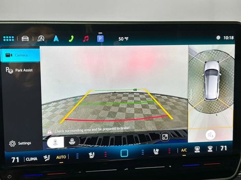 New 2026 Volkswagen Tiguan SEL R-Line image 17