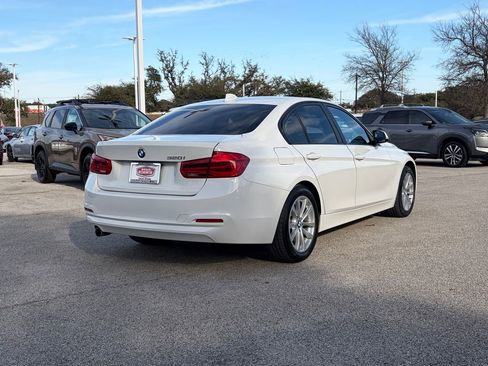 Used 2017 BMW 320i Sedan image 5