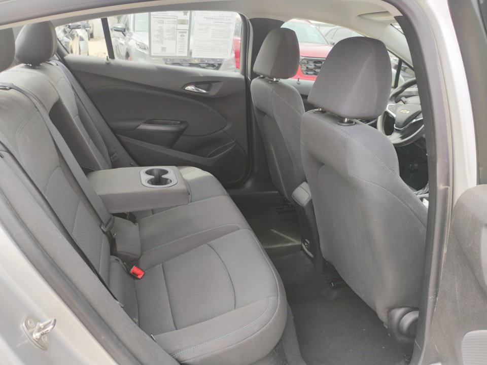 Used 2019 Chevrolet Cruze LT w/ LT Fleet Convenience Package FWD image 29