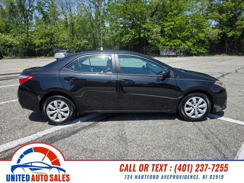 Used 2015 Toyota Corolla LE FWD image 6