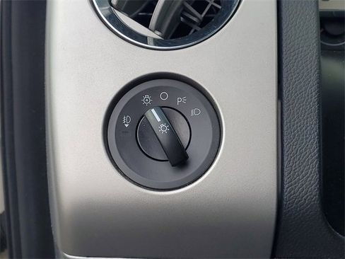 Used 2014 Ford Expedition Limited w/ Equipment Group 301A image 17