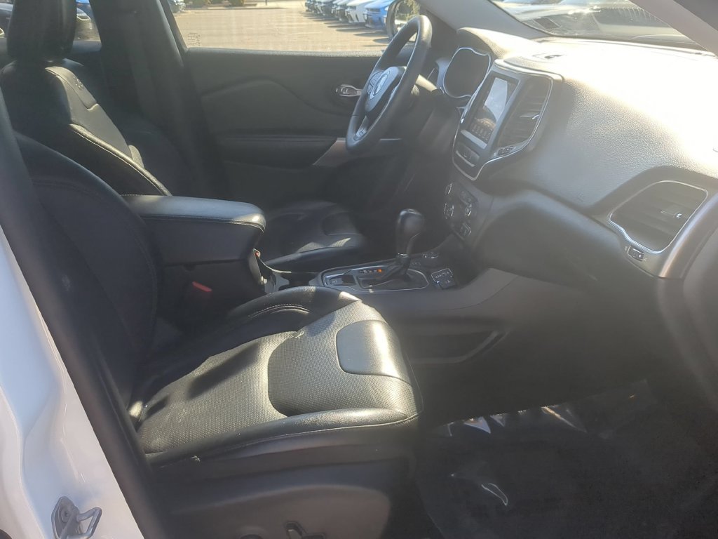 Certified 2022 Jeep Cherokee Latitude Lux AWD/4WD image 31