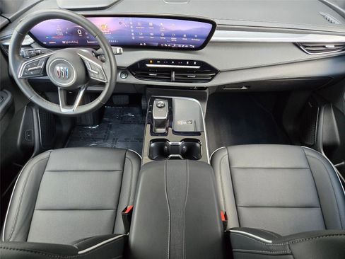 Used 2025 Buick Enclave Preferred FWD image 12