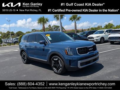 Certified 2023 Kia Telluride EX w/ EX Captain's Chair Package
