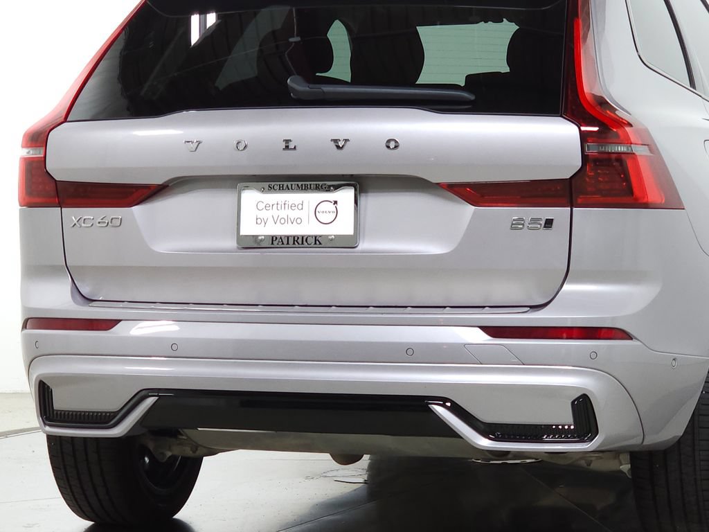 Certified 2026 Volvo XC60 B5 Plus AWD/4WD image 12