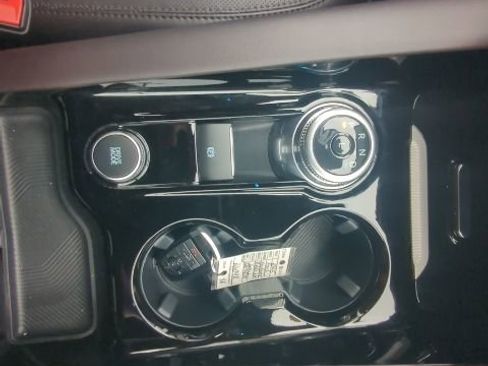 Used 2025 Ford Explorer Platinum image 20