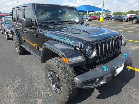 Used 2021 Jeep Wrangler Unlimited Rubicon 4xe w/ Cold Weather Group AWD/4WD image 3