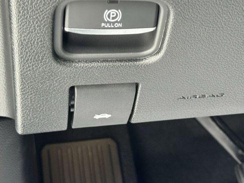 New 2025 Jeep Grand Cherokee L Limited image 14