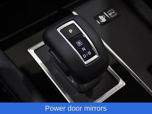 New 2025 Mitsubishi Outlander SE image 21