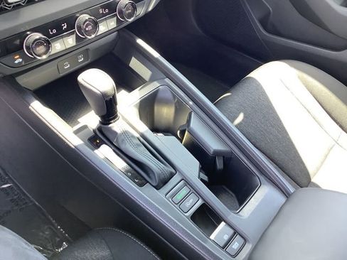 Used 2023 Honda Accord EX image 17
