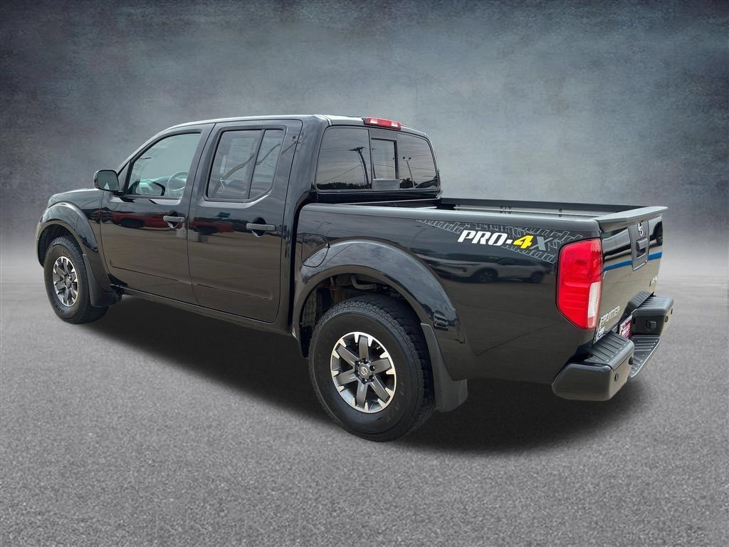 Used 2018 Nissan Frontier PRO-4X AWD/4WD image 3