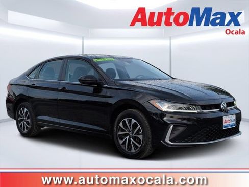 Used 2025 Volkswagen Jetta S FWD image 1