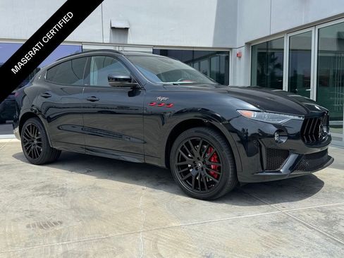 Used 2023 Maserati Levante Trofeo AWD/4WD image 1