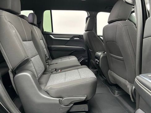 New 2026 GMC Acadia Elevation w/ LPO, Floor Liner Package image 37