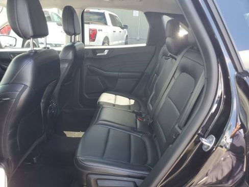 Certified 2022 Ford Escape SEL w/ Technology Package FWD image 13