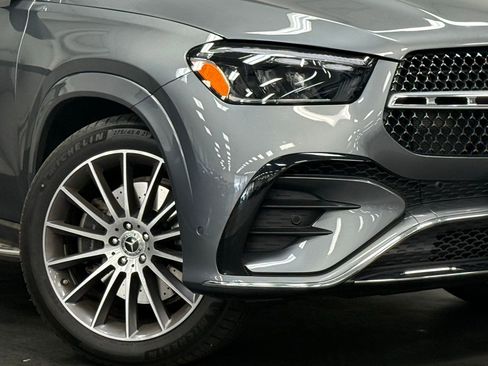 Certified 2025 Mercedes-Benz GLE 450e 4MATIC image 4