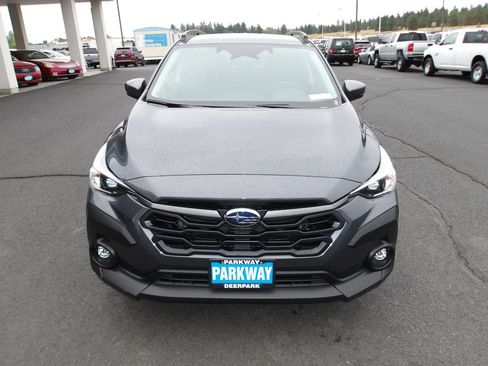 Used 2024 Subaru Crosstrek 2.0i Premium AWD/4WD image 8