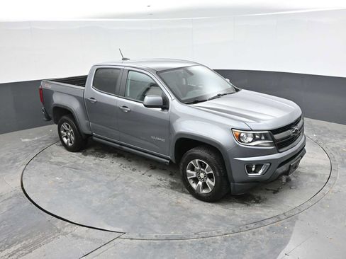 Used 2018 Chevrolet Colorado Z71 AWD/4WD image 18
