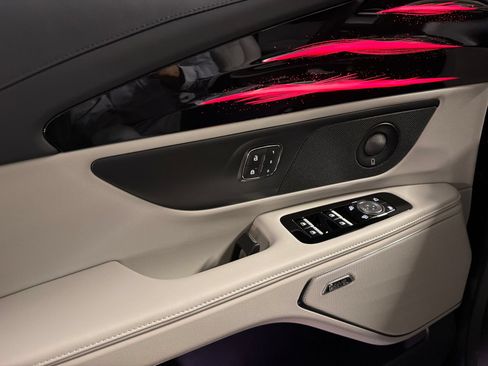New 2026 Lincoln Nautilus Reserve w/ Jet Appearance Package AWD/4WD image 29