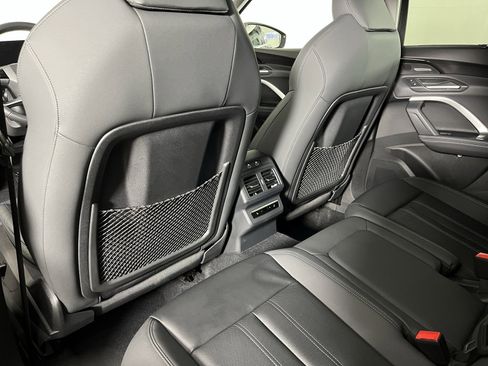 Used 2025 Audi Q5 Prestige image 22