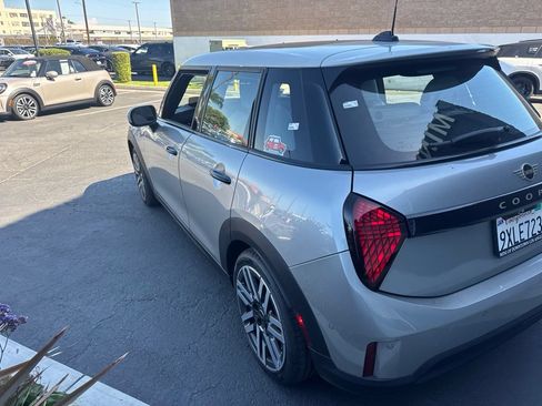 Used 2026 MINI Cooper S FWD image 5